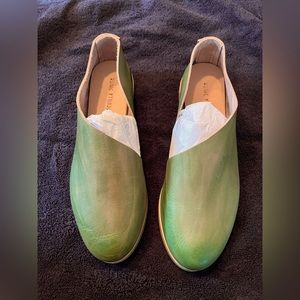 Sevilla Smith Keiko in Clover size 39/8